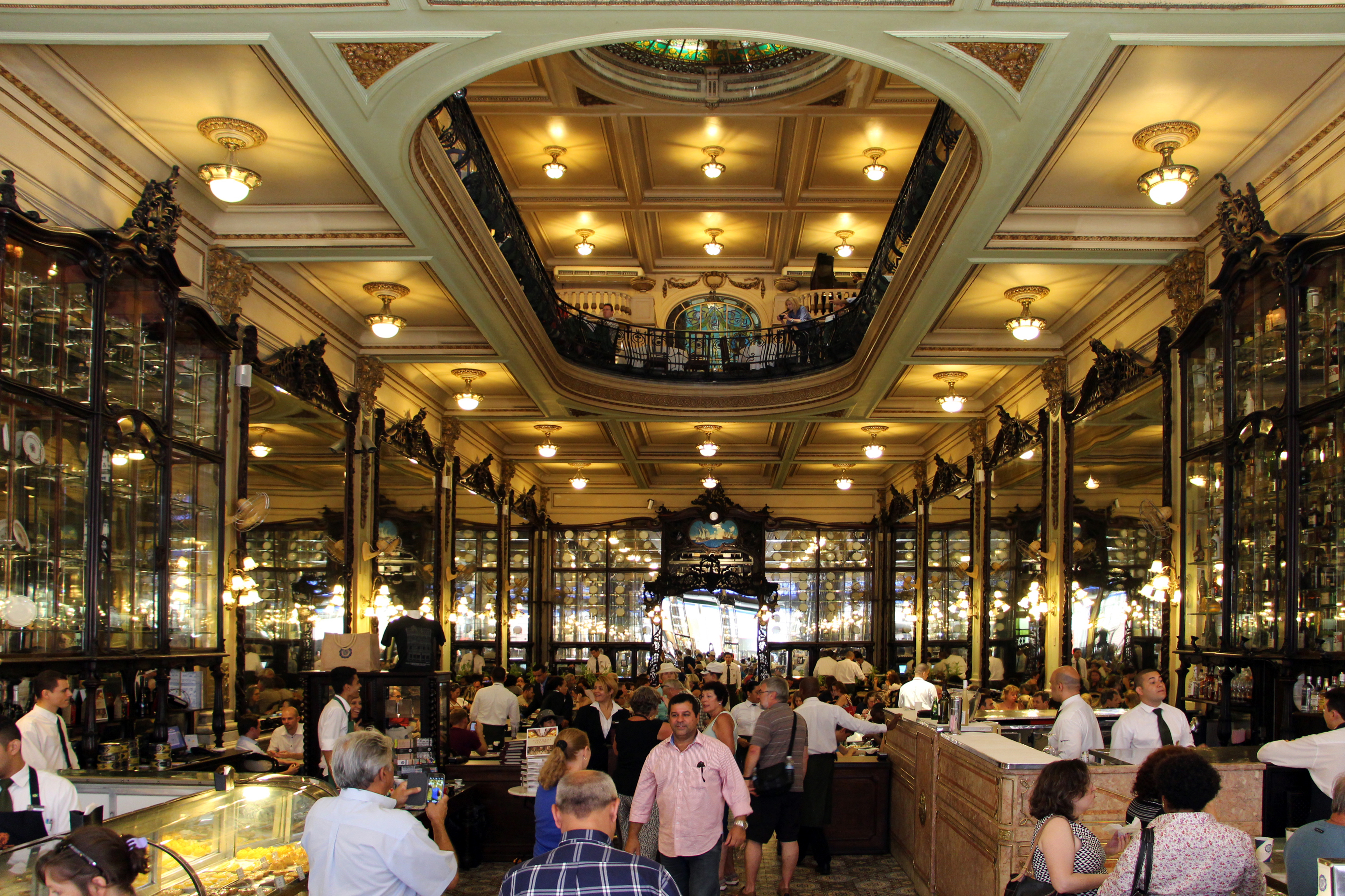 Café Colombo